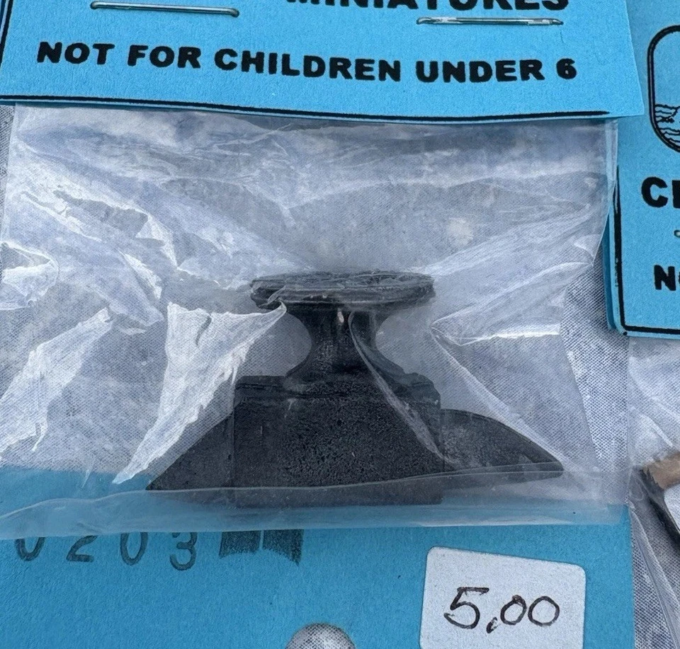 Juego de 4 herramientas de jardinería miniatura vintage para casa de muñecas. Island Crafts NOS 1:12 #2 Foto 3 de 4