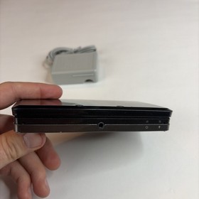 Nintendo 3DS Handheld Video Game Console Black CTR-001 (USA) W Charger US Model