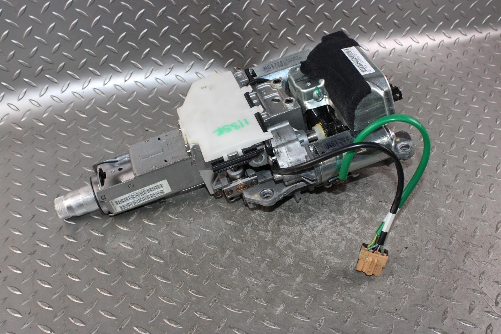 Bentley Flying Spur 2013-2018 Steering column