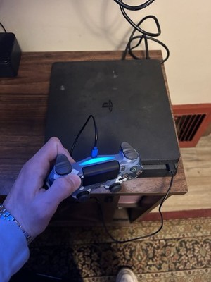 Sony PlayStation 4 Slim 500GB Bundle 1 Controller, GTAV.