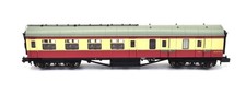 Graham Farish 370-275 Stanier Corridor Brake Coach M5775M in BR Crimson & Cream