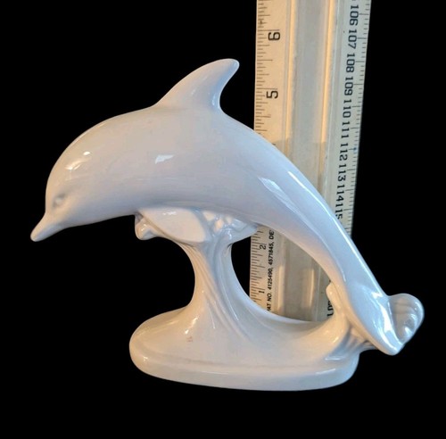 Vintage White Dolphin On A Wave Ceramic Figurine Statue Art Deco MCM 5.5" by 8" - Picture 4 of 10