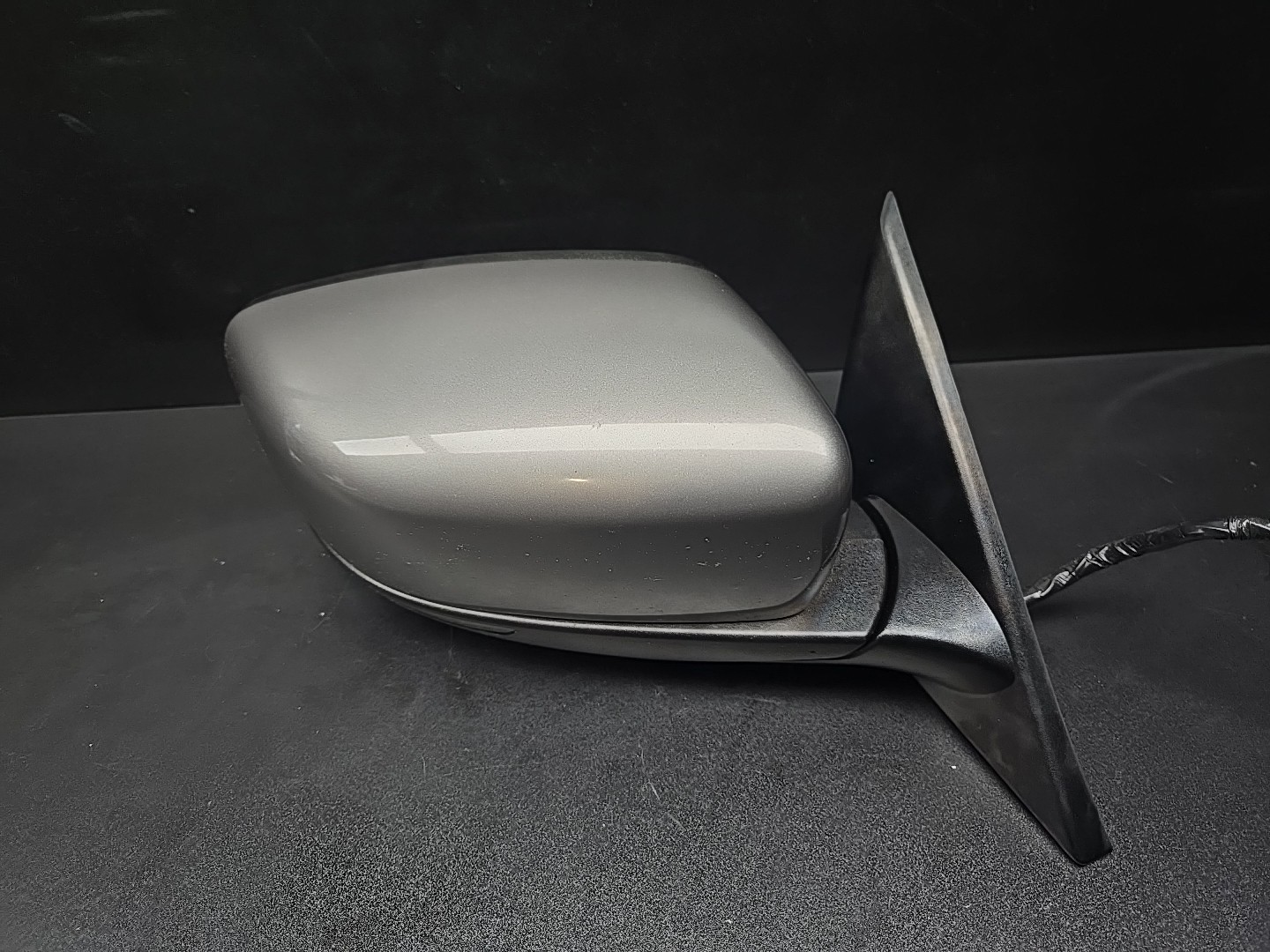 2014-2017 MASERATI GHIBLI QUATTROPORTE RIGHT PASSENGER DOOR SIDE MIRROR OEM