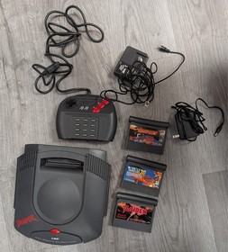 Atari Jaguar 64-Bit Interactive Multimedia System With Box + Insert and 3 Games