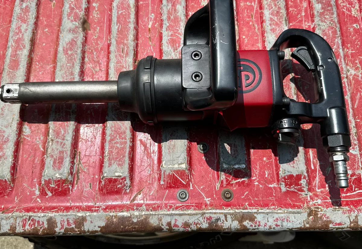 Chicago pneumatic 1 2024 inch impact gun