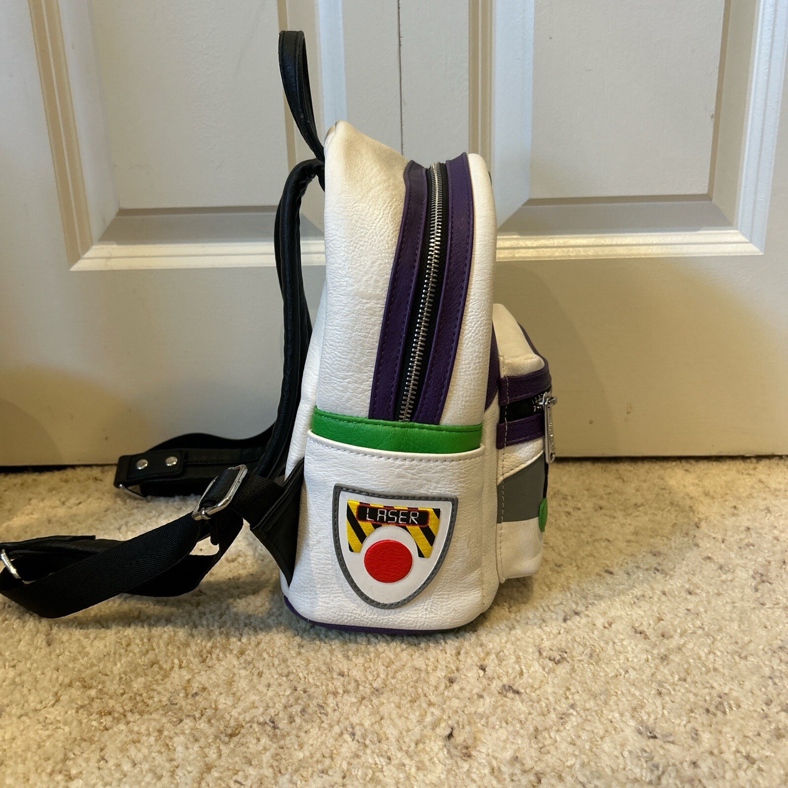 loungefly backpack - image 5