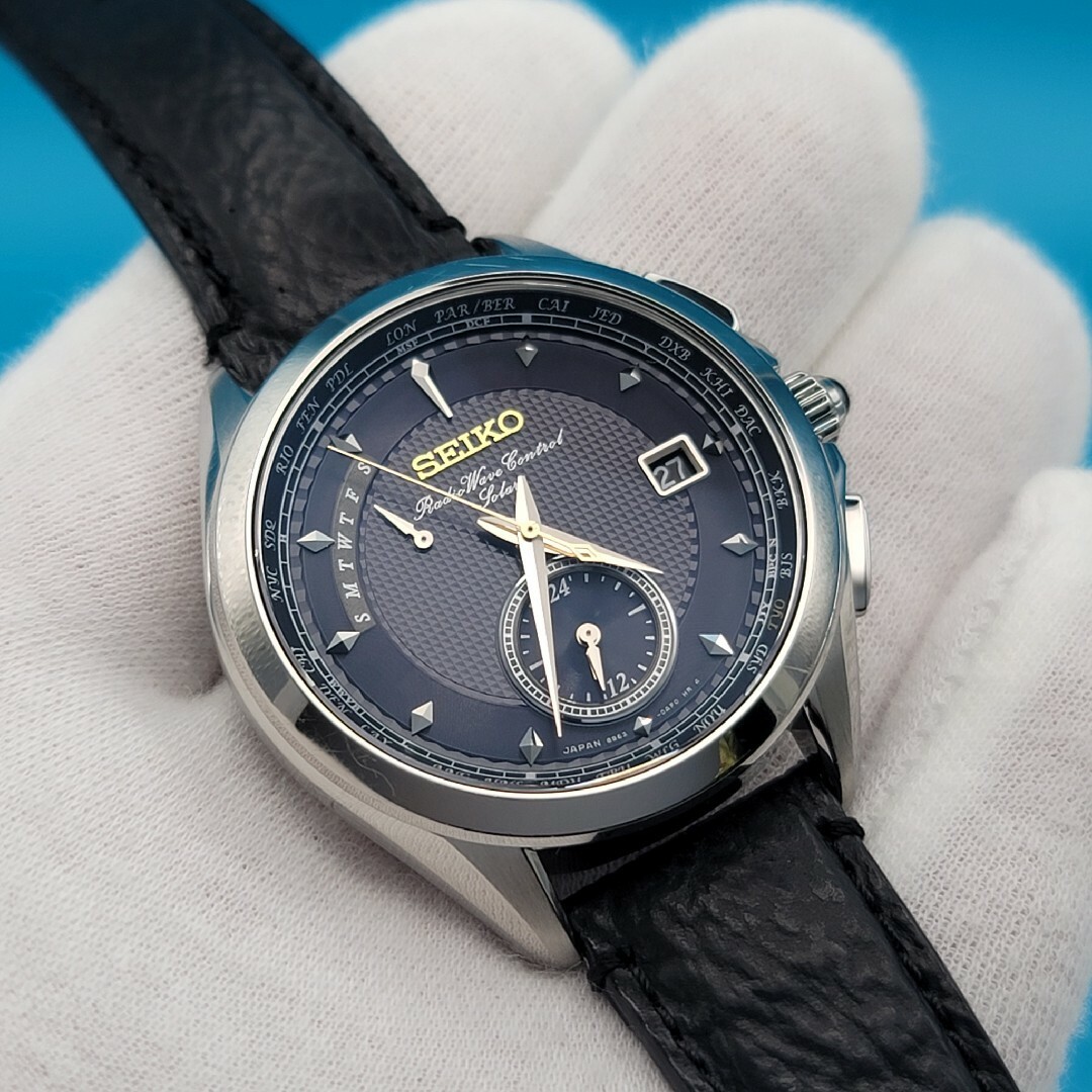 SEIKO SAGA245 Limited Edition Mens Solar Titanium Watch Silver 43mm Analog