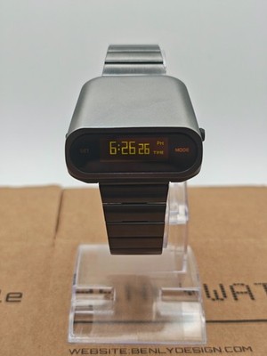 BenlyDesign  Stargazer  S1000GY   Retro-Futuristic OLED Digital Watch