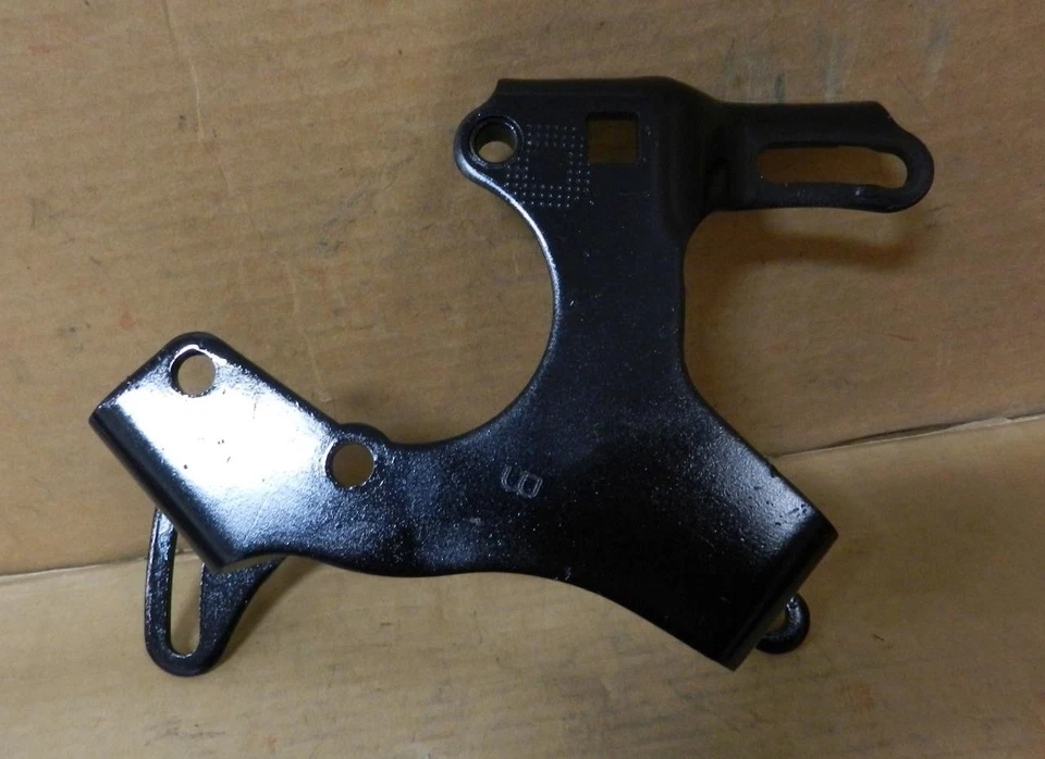 Chevrolet GMC 1982-91 camionetas 6,2 L diésel V8 usado soporte de dirección asistida 1433879 Foto 2 de 4