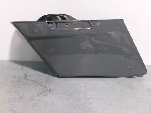 2019-2023 HD Street Glide/Road Glide Special Stretched Left Saddlebag, Used