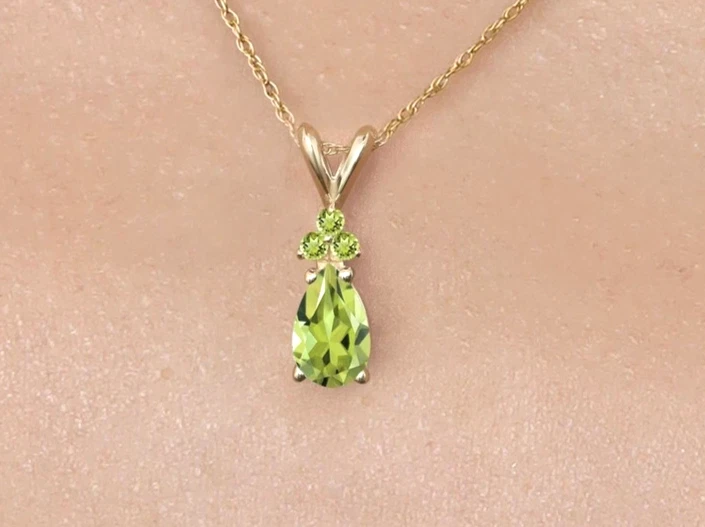 925 Gelbgold Versilbert 1.00 Karat Birne und Runde Peridot Tropfen Anhänger - Bild 2 von 4