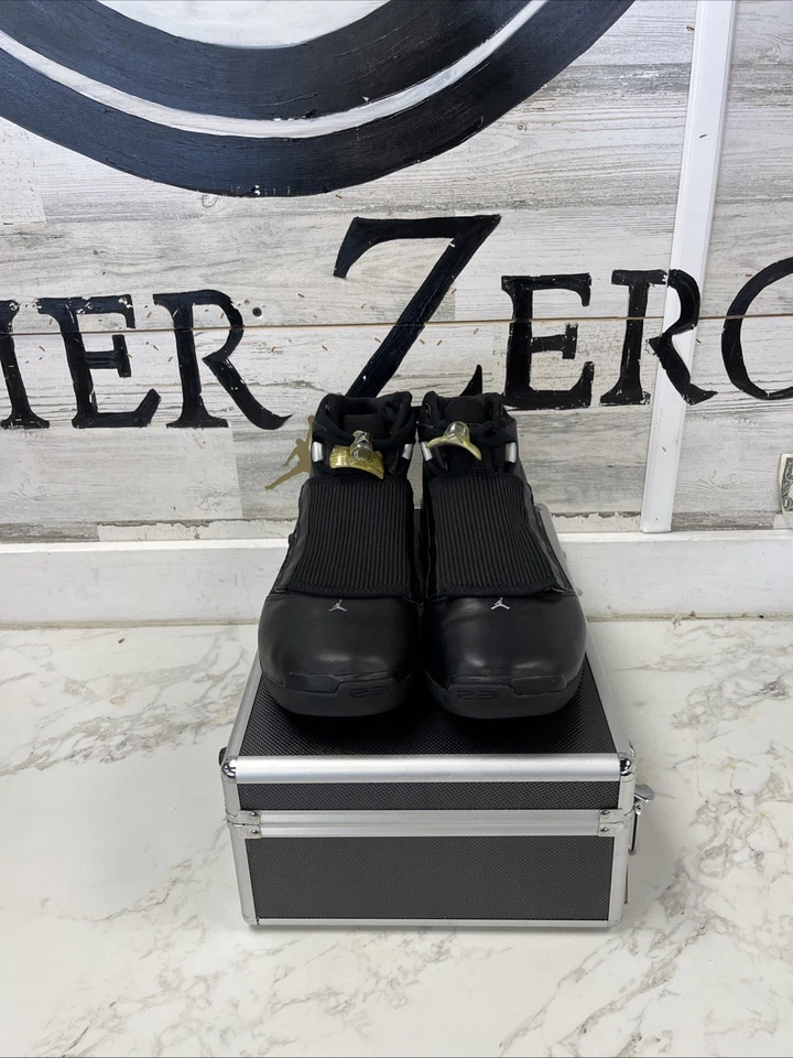 Air Jordan 17 OG Negro Metálico Plateado Talla 11.5 Con Maletín Foto 3 de 4