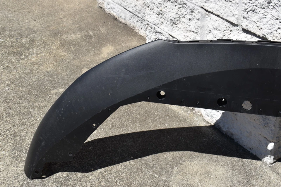 FERRARI ROMA FRONT BUMPER LIP 2020-2023 FACTORY OEM — 第 2/4 张图片
