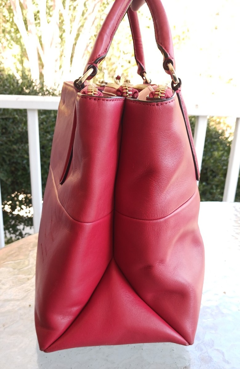 Coach 30348 MEDIUM Vermillion Borough Triple Compartment Leather