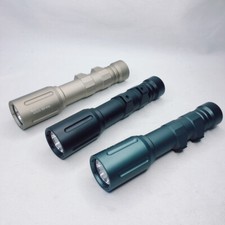Lámpara táctica de sección larga PLH-V2 1000 lúmenes linterna LED