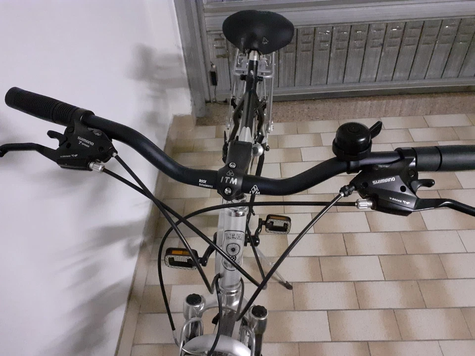 bicicletta city bike Leri da uomo in alluminio, doppi cerchi, raggi rinforzati - Immagine 4 di 4