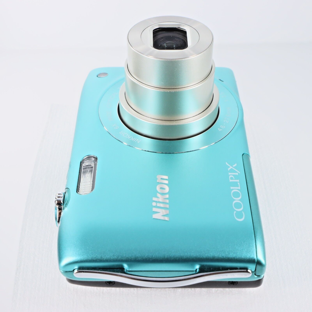 Nikon Coolpix S3300 Digital Camera Mint Green 6x zoom Lens Japan