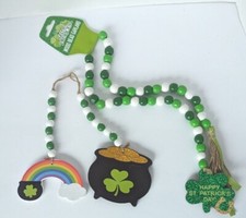 St Patricks Day Garland Shamrock Wood Bead 3pc Set Rainbow Leprechaun Decor