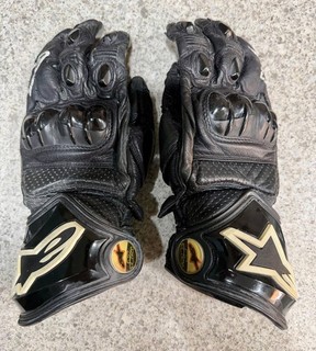 ALPINESTARS GLOVES GP TECH SIZE SMALL