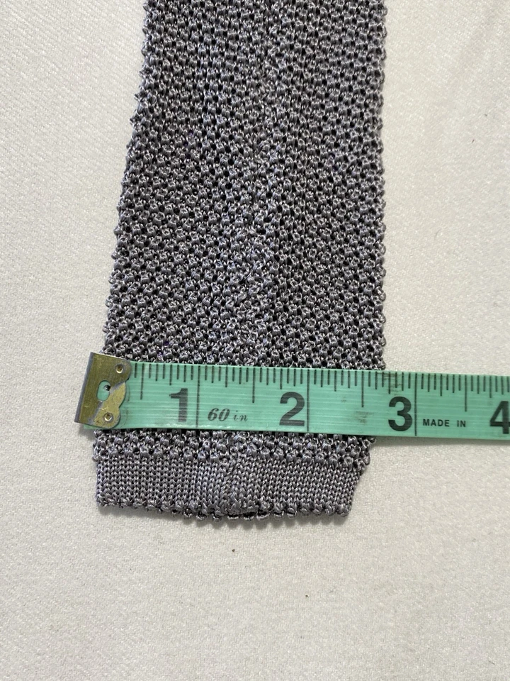 Corbata para hombre Brooks Brothers gris extremo cuadrado seda. Ex Con Foto 3 de 4