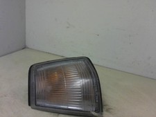 Clignotant Peugeot 309