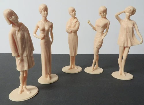 Louis Marx & Co. Campus Cuties Unpainted Female Figures 1964 Lot Of 5 Shopping