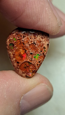 Large Multicolor 9ct Mexican Matrix Cantera Opal Red, Green, &Yellow Color Flash