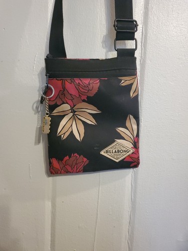 Billabong Tropical Beach Summer Floral Print Crossbody Bag Purse Sling P - Picture 1 of 6