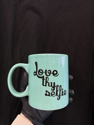 Love Thy Selfie Mug
