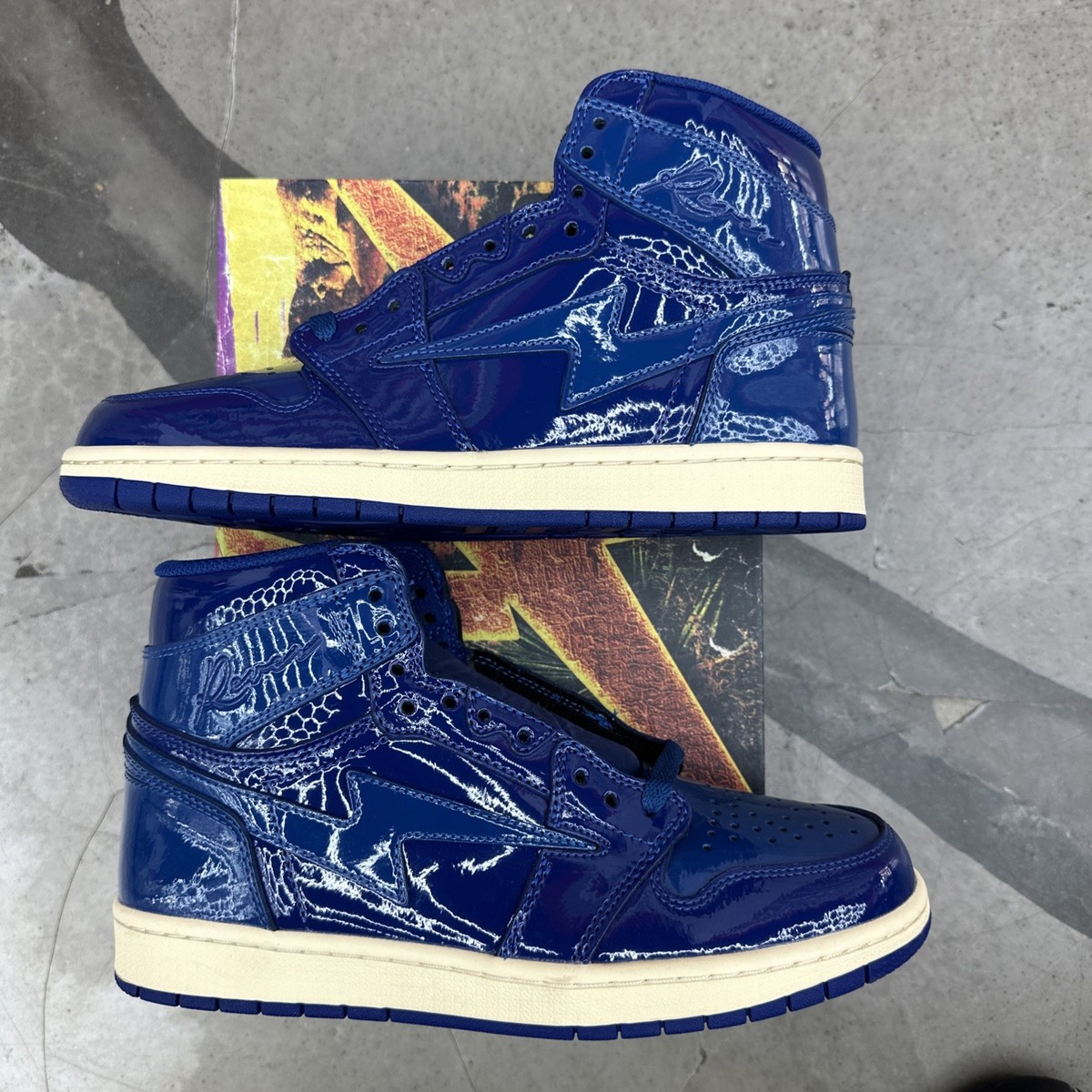 Air Kiy Size 10 Air Kiy Reves Sport High 85 2.0 Lakers Size 4 US Hight Tops  main image 3