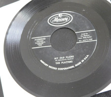 THE PLATTERS MY OLD FLAME / YOU'RE MAKING A MISTAKE 45 RPM RECORD 049