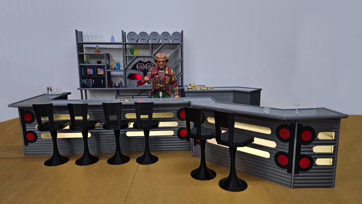 Star Trek Inspired DS9 Deep Space 9 Quark's Bar Exo-6 &frasl; 1:6