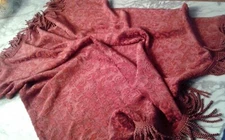LUXURIOUSLY RICH FEEL & COLOR - THROW BLANKET