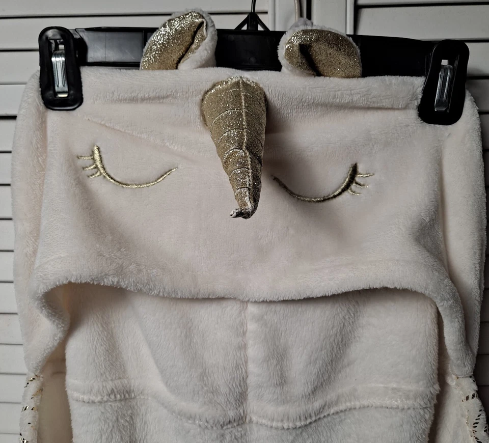 Justice Girls Hooded Unicorn Cozy Soft  Wearable Blanket/Cape EPOC  - Image 3 of 4
