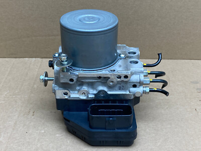 2014-2017 INFINITI Q50 ABS ANTI LOCK BRAKE PUMP OEM LOT692