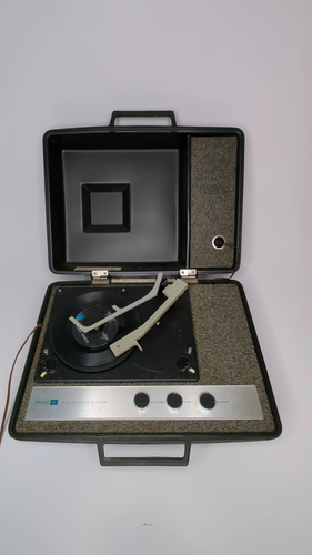 Vintage Philco Ford Modell R-1473 Mobiler Stereo Schallplattenspieler FUNKTIONIERT mit VIDEO - Video 1 von 1
