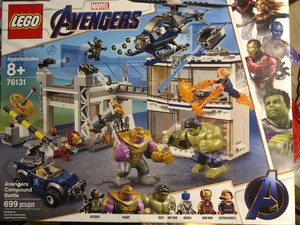 lego marvel avengers compound