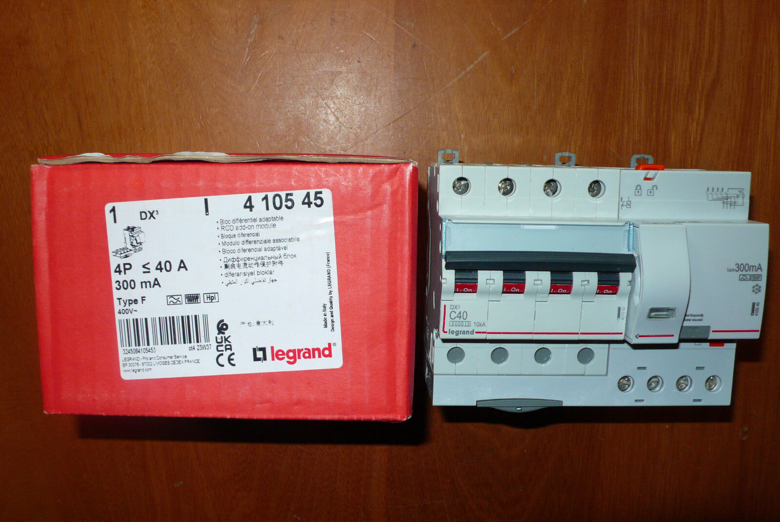 Disjoncteur 40A type F Legrand pour protéger une installation triphasée - 4