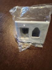 DataComm Electronics Flat Panel TV Cable Organizer Kit White 50-3323-WH SEALED