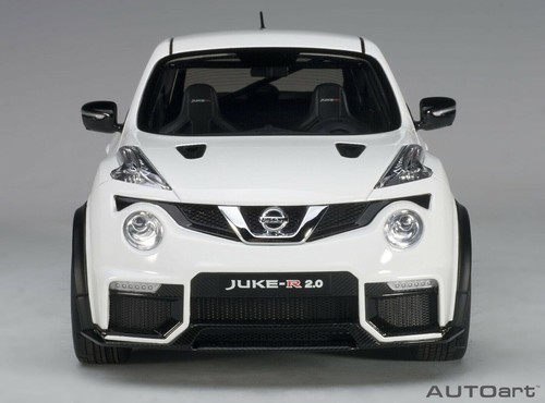 Autoart Nissan Juke R 2.0 White 1:18*Brand New! NICE!! - Picture 7 of 9