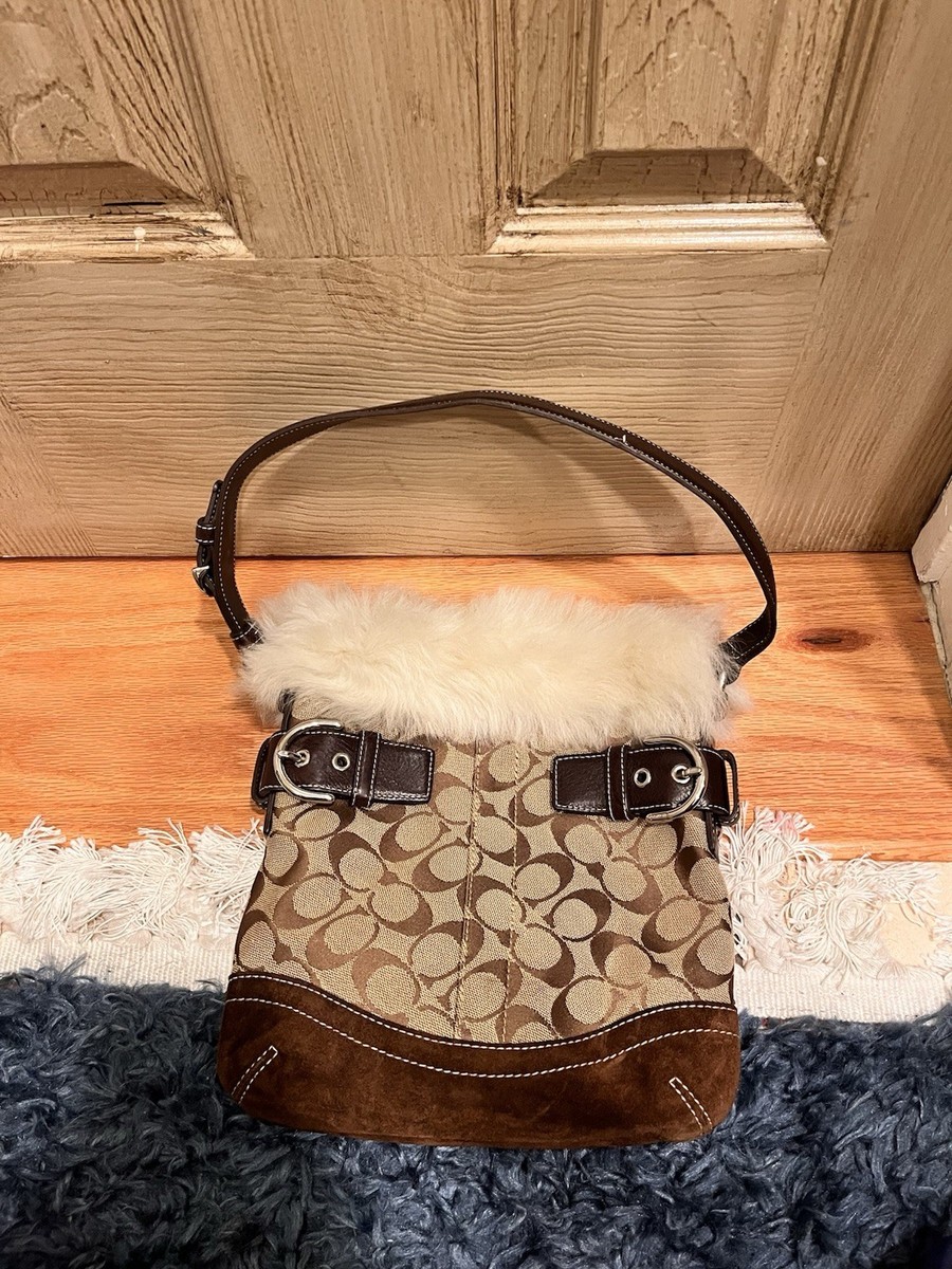 Coach Signature Canvas With Fur Handbag F052-8K47 Pre-owned