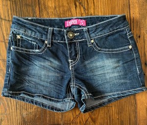 Zana di Junior Girls Denim Shorts - size 5