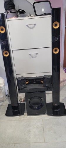 LG LHB745 5.1ch 1200W Bluetooth Blu-ray Heimkino Surround Soundsystem 205* - Bild 3 von 12