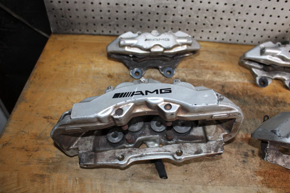 2003 2006 Mercedes CLS55 SL55 S55 E55 AMG Front / Rear Brembo Brake Caliper Set  Foto 2 de 4