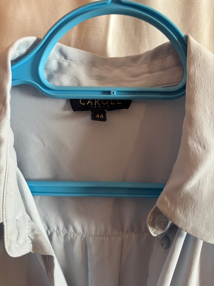 CAROLL chemise  chemisie bleu clair  en soie  taille 44 - Photo 3/4