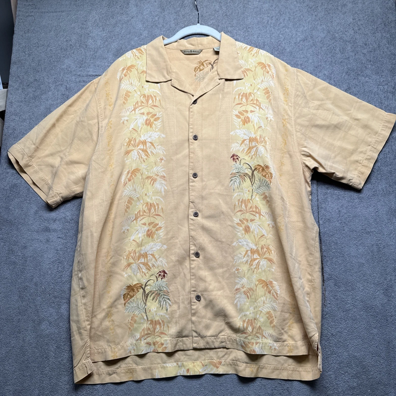 Tommy Bahama XL Orange Silk Camp Shirt Palm Tree Embroidery Luau Aloha Resort