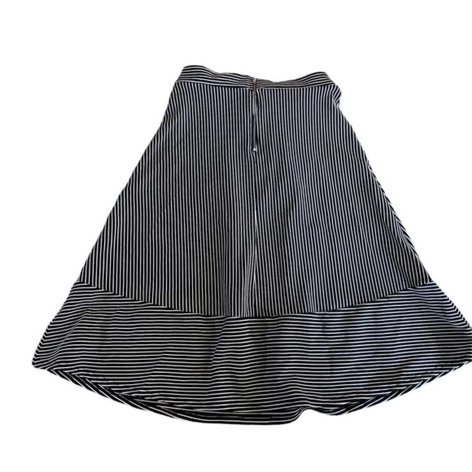 Alya Black White Striped Knee Length A-line Skirt size S NWT - Image 3 of 4