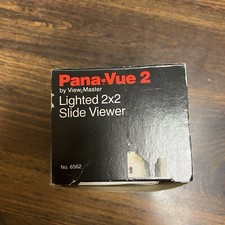 Slide Viewer 2x2. Pans View 2. By View Master. Brilliant35 MM 126 Super Slides.