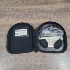 BOSE QUIET COMFORT 2 - QC2 NOISE CANCELING HEADPHONE Case And Accessories Only
