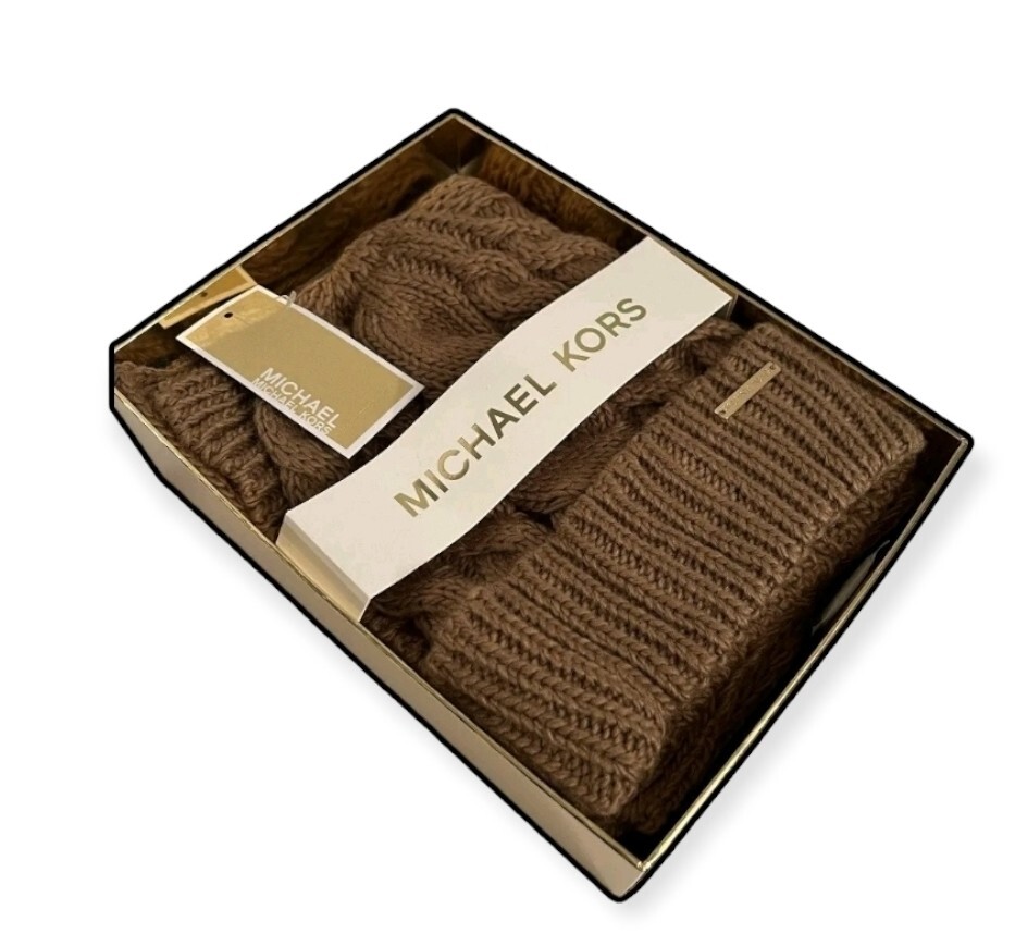 MICHAEL KORS 2 Piece Set Knit Brown Scarf & Hat Gift Set  display picture 3